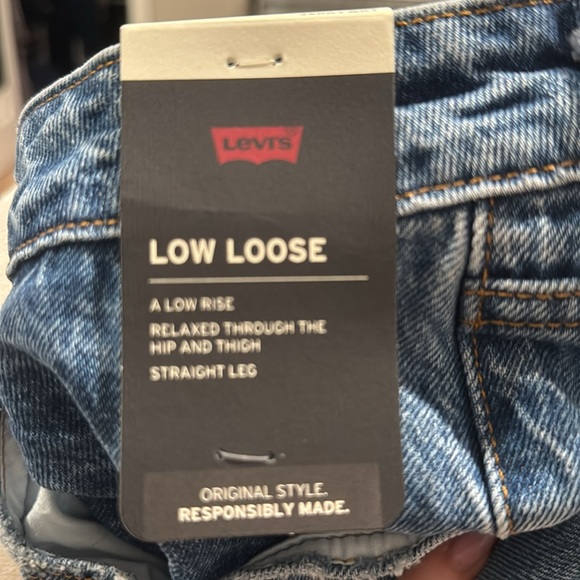 Levi's Low Loose Jean 33 X 30 new with tags - Picture 10 of 12